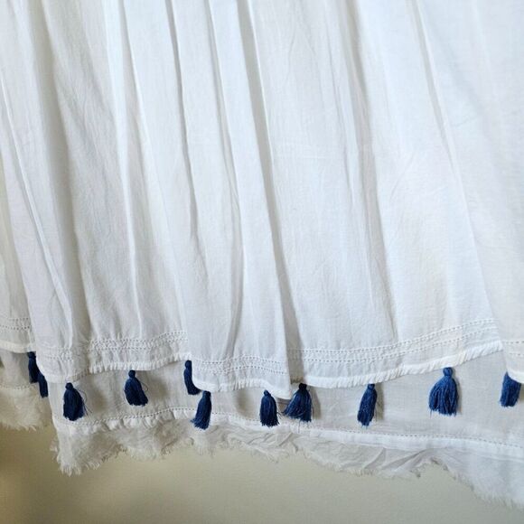 EUC NEVER WORN BOHO EMBROIDERED TASSEL HEM COTTON DRESS SIZE M - Picture 9 of 16